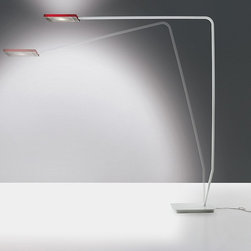 90&deg; Floor Lamp by Artemide - Floor Lamps