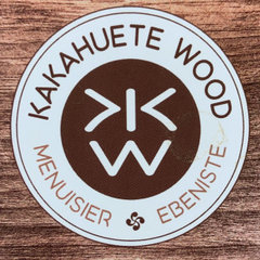 Kakahuete wood