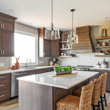 Warm & Modern Kitchen