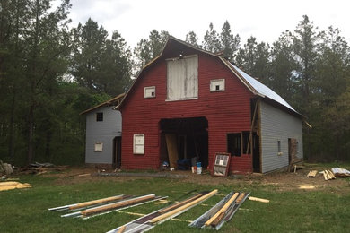 Barn Construction & Restoration