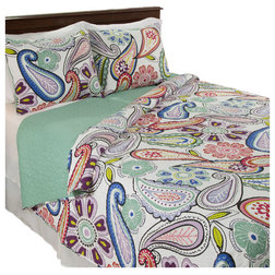 Traditional Quilts And Quilt Sets by Trademark Global