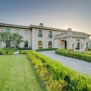 2020 Pinnacle Award - Villa Florence