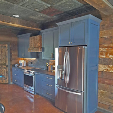 Pressed Tin Ceiling & Reclaimed Wood Walls – Farmhouse Meets Industrial