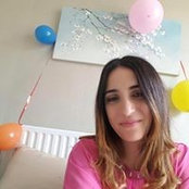 Houda Benhamoudas foto