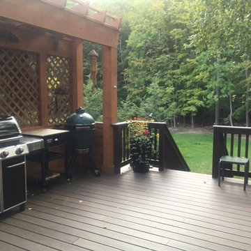 DECKS