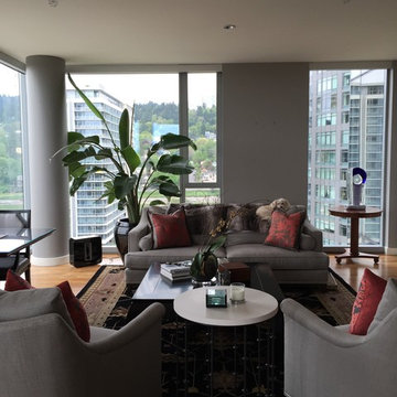 A Classic Transitional Residence