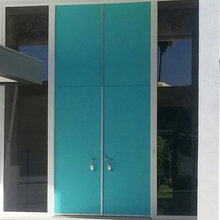 Carillow house - front doors