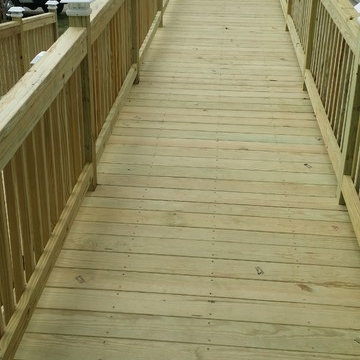 Handicap Ramp with RDI ADA Railings
