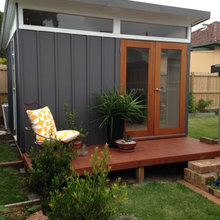 Outdoor Art studio/sewing room