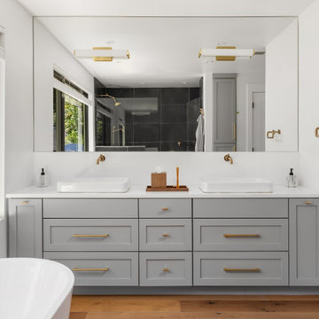 Corona Del Mar Lovely Grey Bathroom