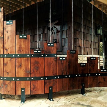 Outdoor Shower Enclosure