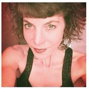 Dara Charlton's photo