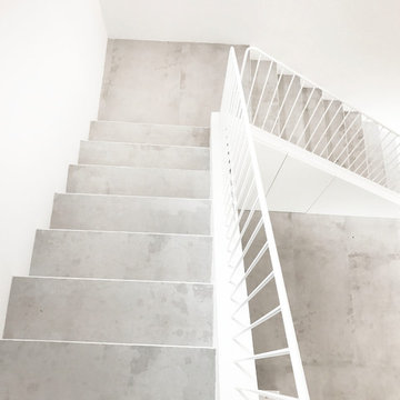 R26 HOUSE