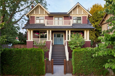 Transitional exterior home idea in Vancouver