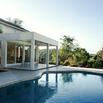 Contemporary Open Air Living Space