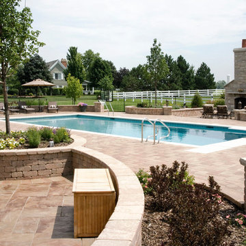 Wadsworth, IL Swimming Pool and Hot Tub