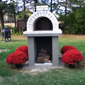 The Kreil Family Wood Fired Brick Pizza Oven in Michigan