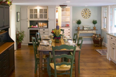 Inspiration for a timeless kitchen remodel in Boston