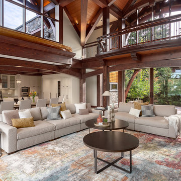 Grand Mountain Lodge