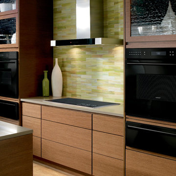 Wolf 36" Induction Cooktop, Black Framed Stainless Trim | CT36IS