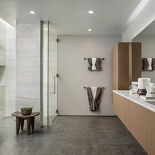 Condo Master ensuite