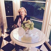Barbara Tartt's photo