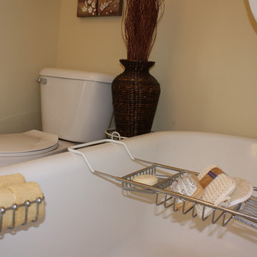 Whitewater Ave., Fort Atkinson WI, Ready? Set, Sell! Home Staging & ReDesign