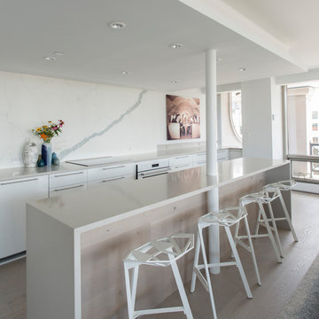 Contemporary Kitchen