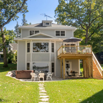 Delavan Lake Cottage Receives a Face 'Lift'