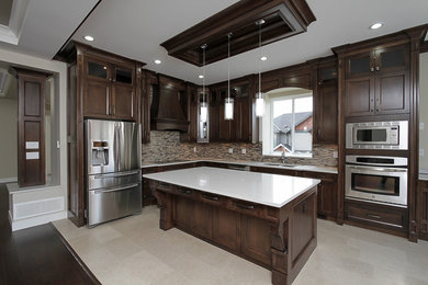 Minimalist kitchen photo in Vancouver
