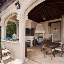 Outdoor Kitchen
