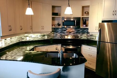 Elegant kitchen photo in Ottawa