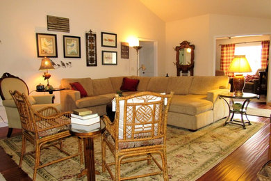 Living room - mid-sized traditional open concept living room idea in Philadelphia
