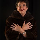 Elizabeth Young Sings's photo