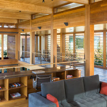upstairs sitting area