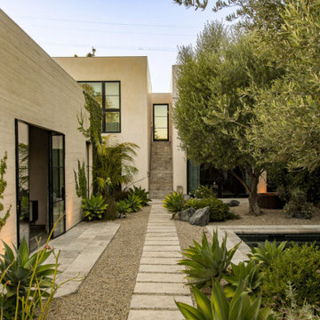 Hacienda Remodel I Venice
