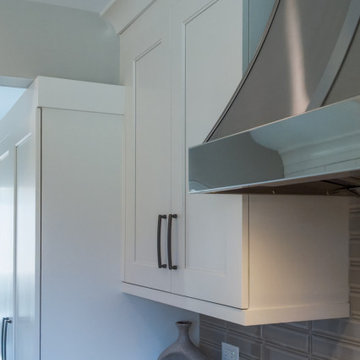 Transitional Kitchen Design – Darien, IL