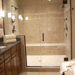 River Run Drive Residence III - Steam Showers