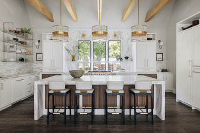 Example of a kitchen design in Chicago
