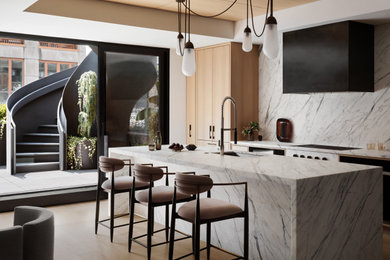 Trendy kitchen photo in New York