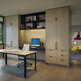 Modern Built In Desk Ideas Photos Houzz