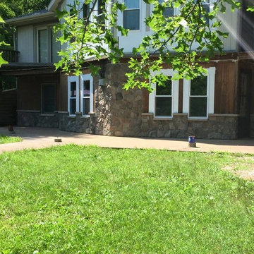 Exterior Stone & Wainscote