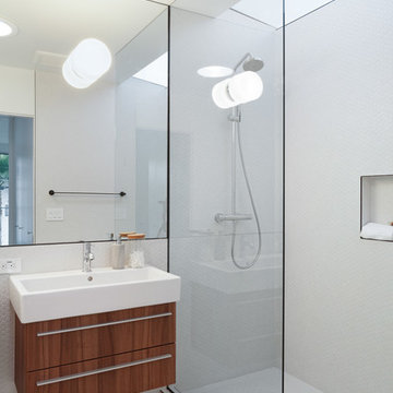 clé' tiles used in lovely kitchen and bathroom in modern manhattan beach home