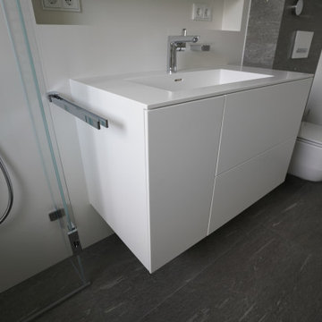 Aus einem Badezimmer wird ein Duschbad der extra Klasse
