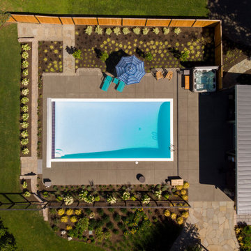 Battle Point Pool House