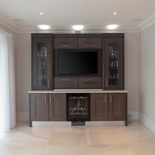 TV bar