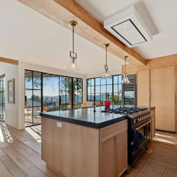 Hollywood Sign House for 2 Actors