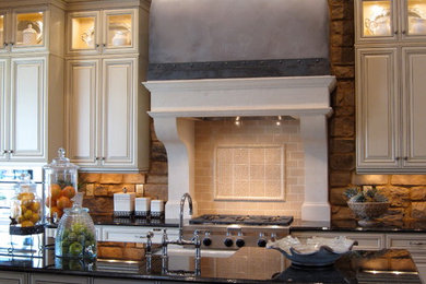 Inspiration for a timeless kitchen remodel in Denver