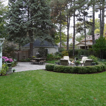 An Entertaining Garden