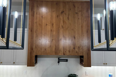Kitchen photo in Austin